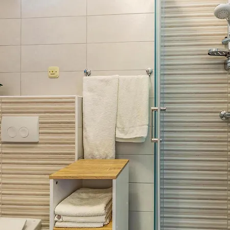 2 Bedroom Beautiful In * Premantura
